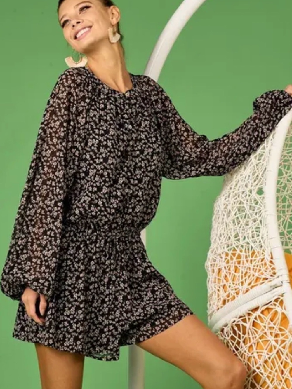 NWT BiBi Women's Black Floral Long-Sleeve Chiffon Romper XL